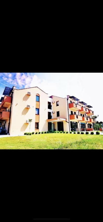 Apartmani Borova 2 Veliko Gradište エクステリア 写真