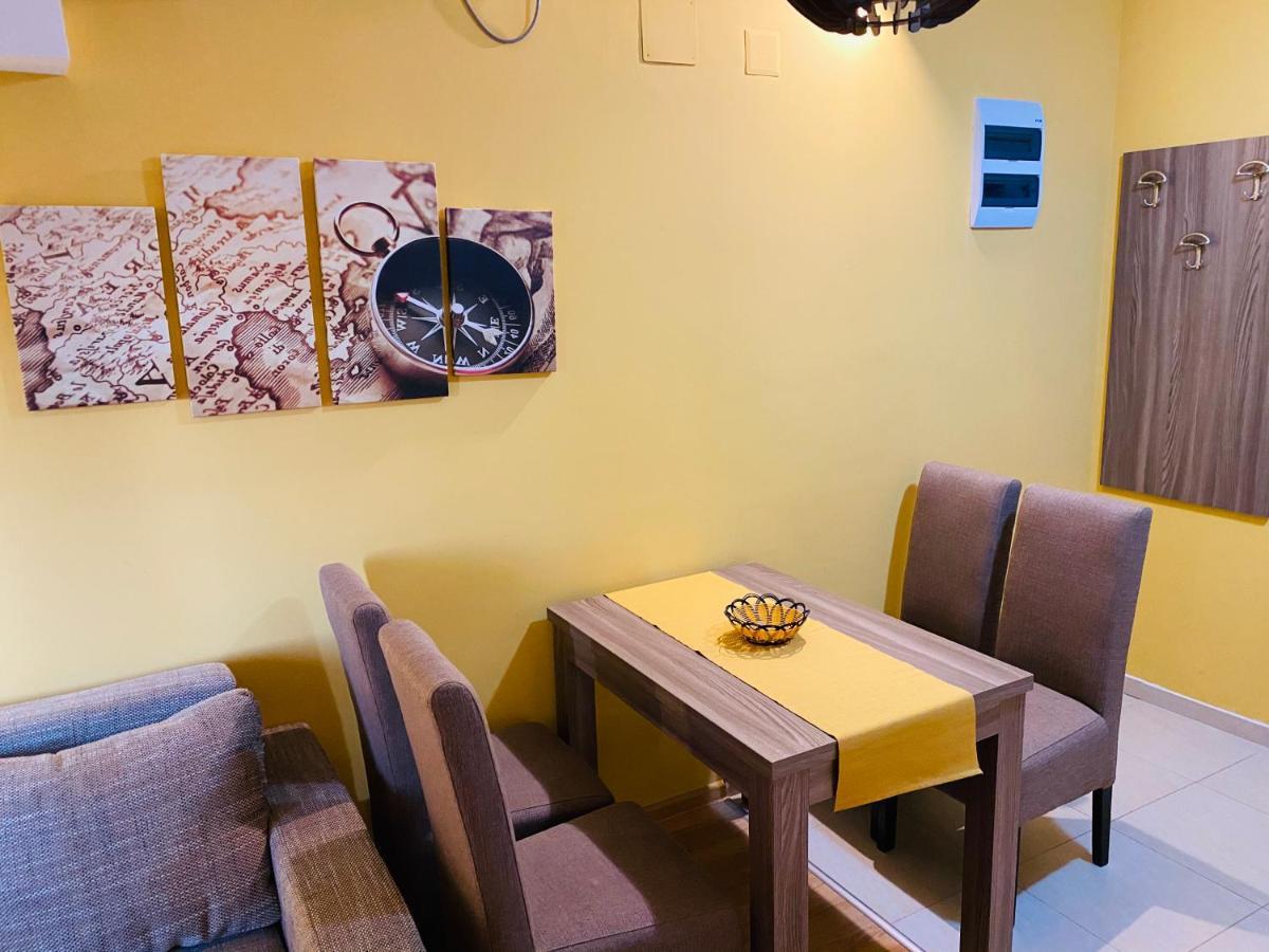 Apartmani Borova 2 Veliko Gradište エクステリア 写真