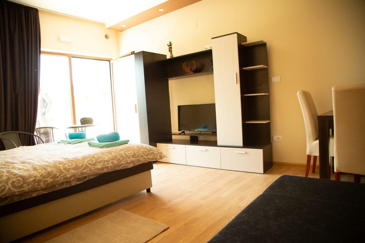 Apartmani Borova 2 Veliko Gradište エクステリア 写真